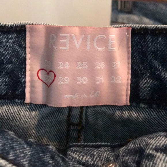 BRAND NEW REVICE JEAN SHORTS!!!! - Picture 3 of 6
